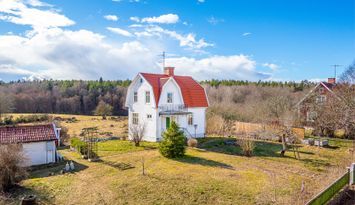 Välkommen till "Den lilla Husaren" i Staby