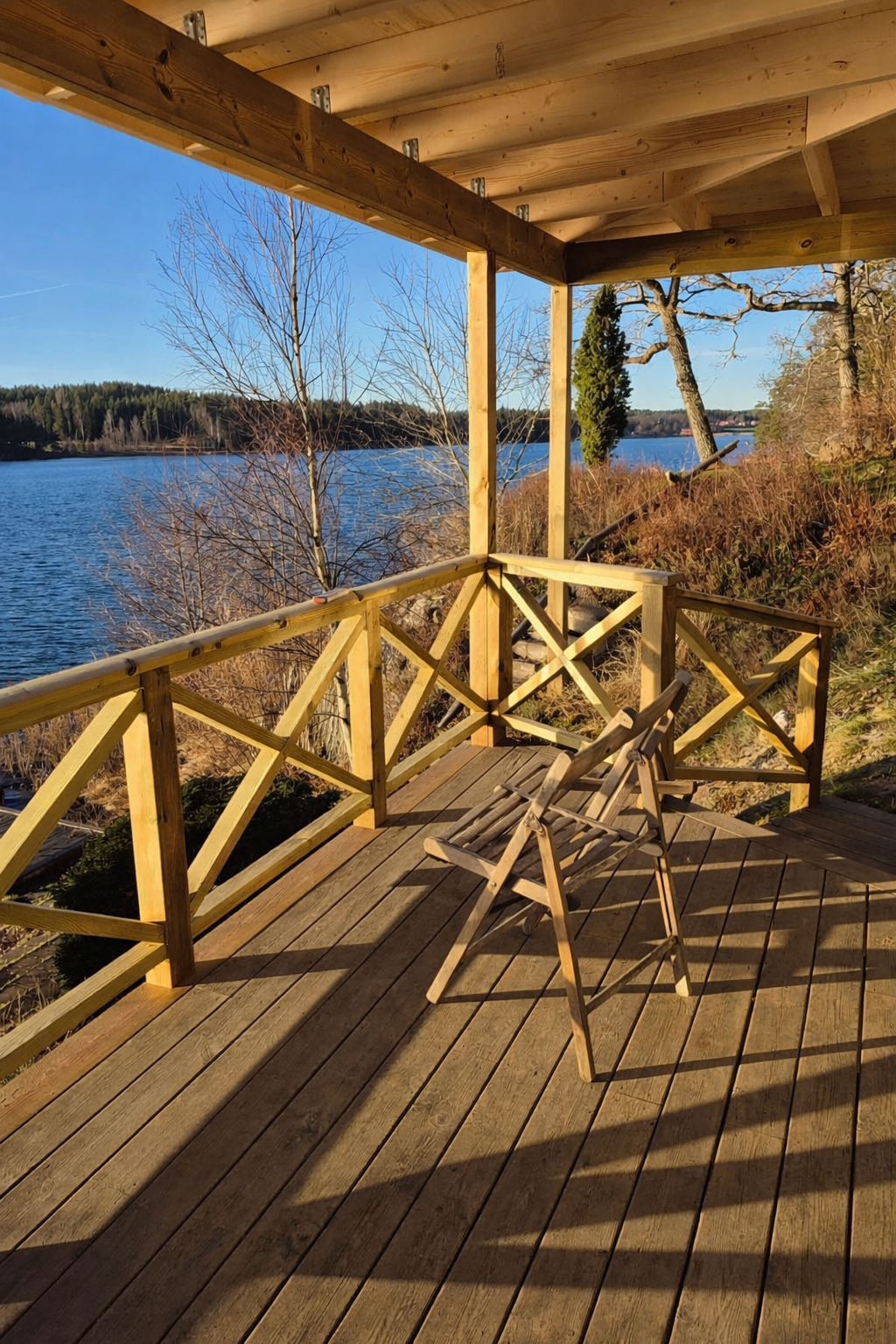 Två hus med egen brygga och havsutsikt i S:t Anna – bild 4 av 23