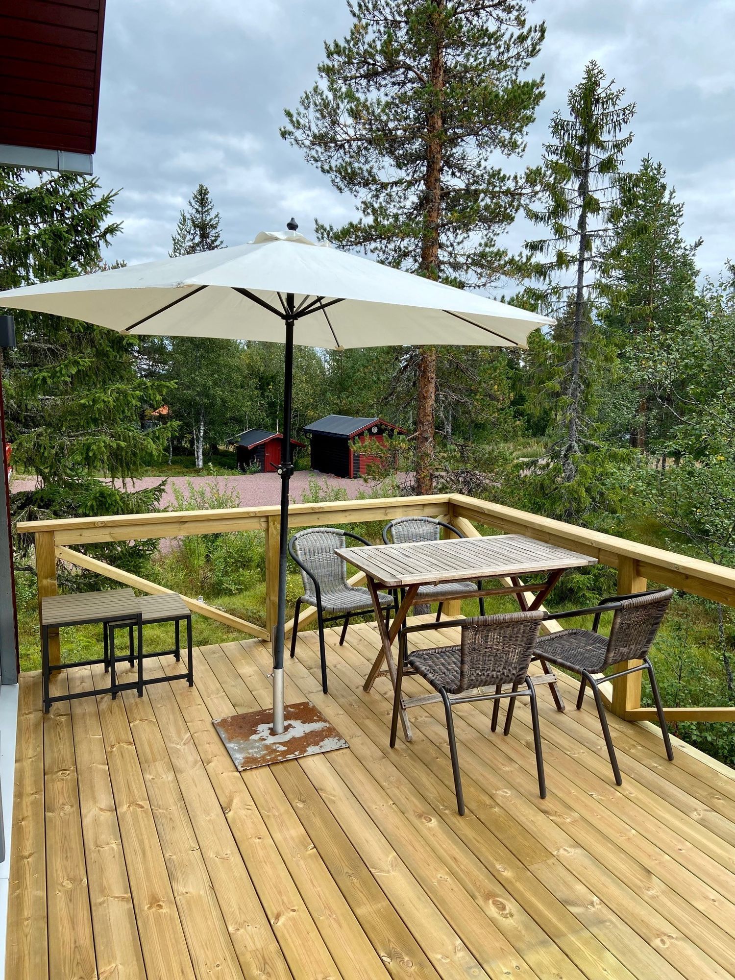 Nybyggt attefallshus med alla moderniteter – bild 11 av 11