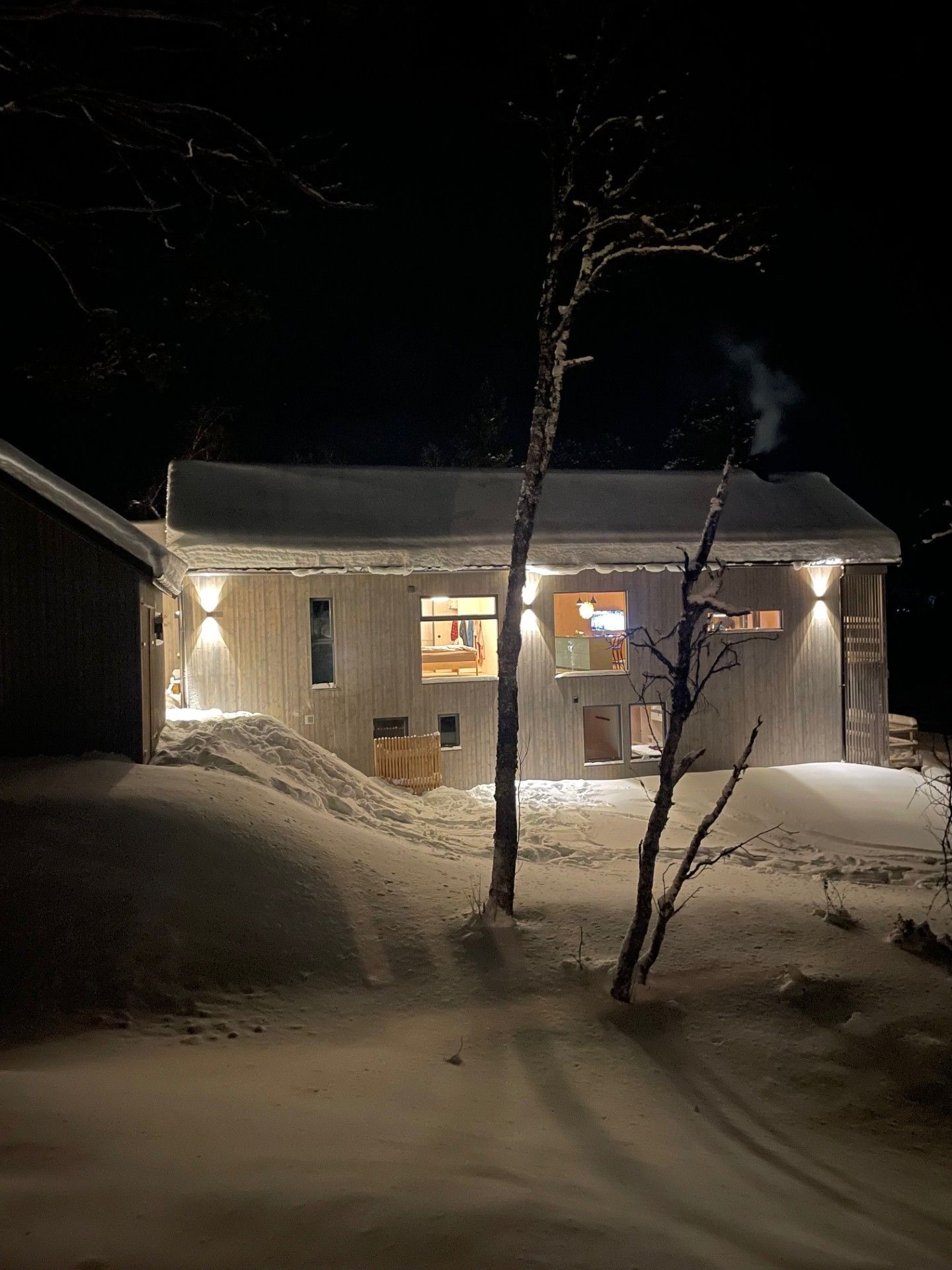 Bruksvallarna - Nybyggt arkitektritat hus – bild 2 av 24