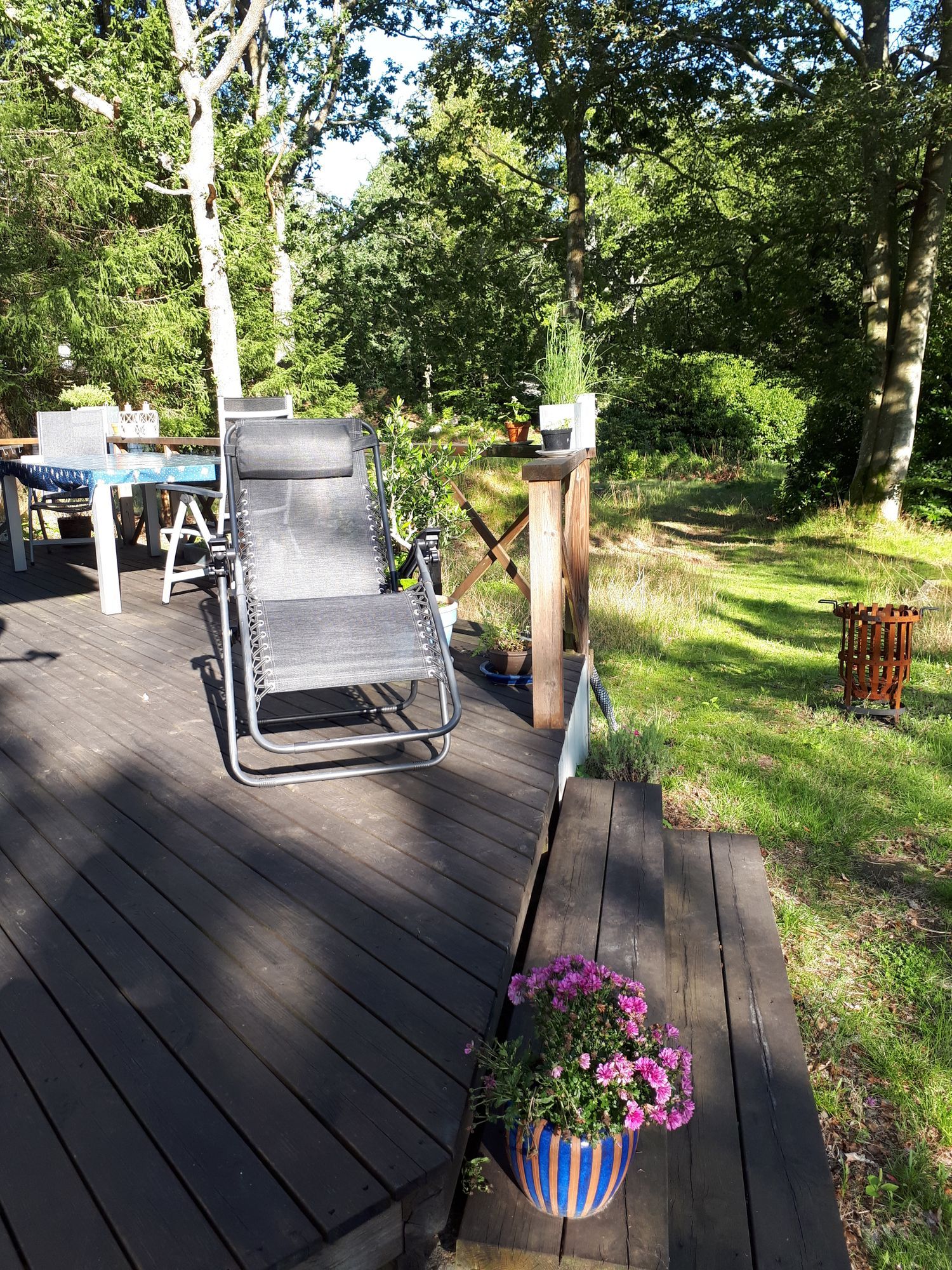 Charmig och modern stuga med alla bekvämligheter! – bild 23 av 24