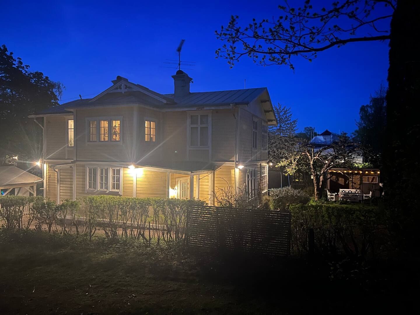Charmig Sekelskiftesvilla i centrala Vaxholm – bild 5 av 24
