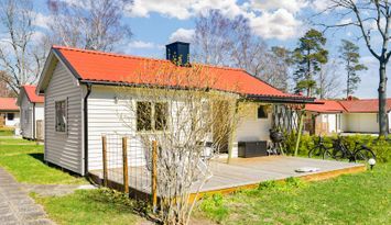 Charmig och enkel sommarstuga nära Tofta strand