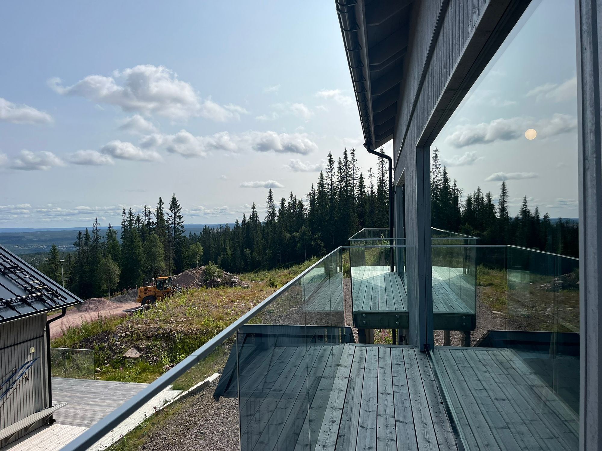 Nybyggt med perfekt ski-in ski-out i Lindvallen – bild 15 av 24