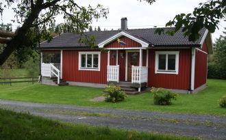 Modern stuga på landet