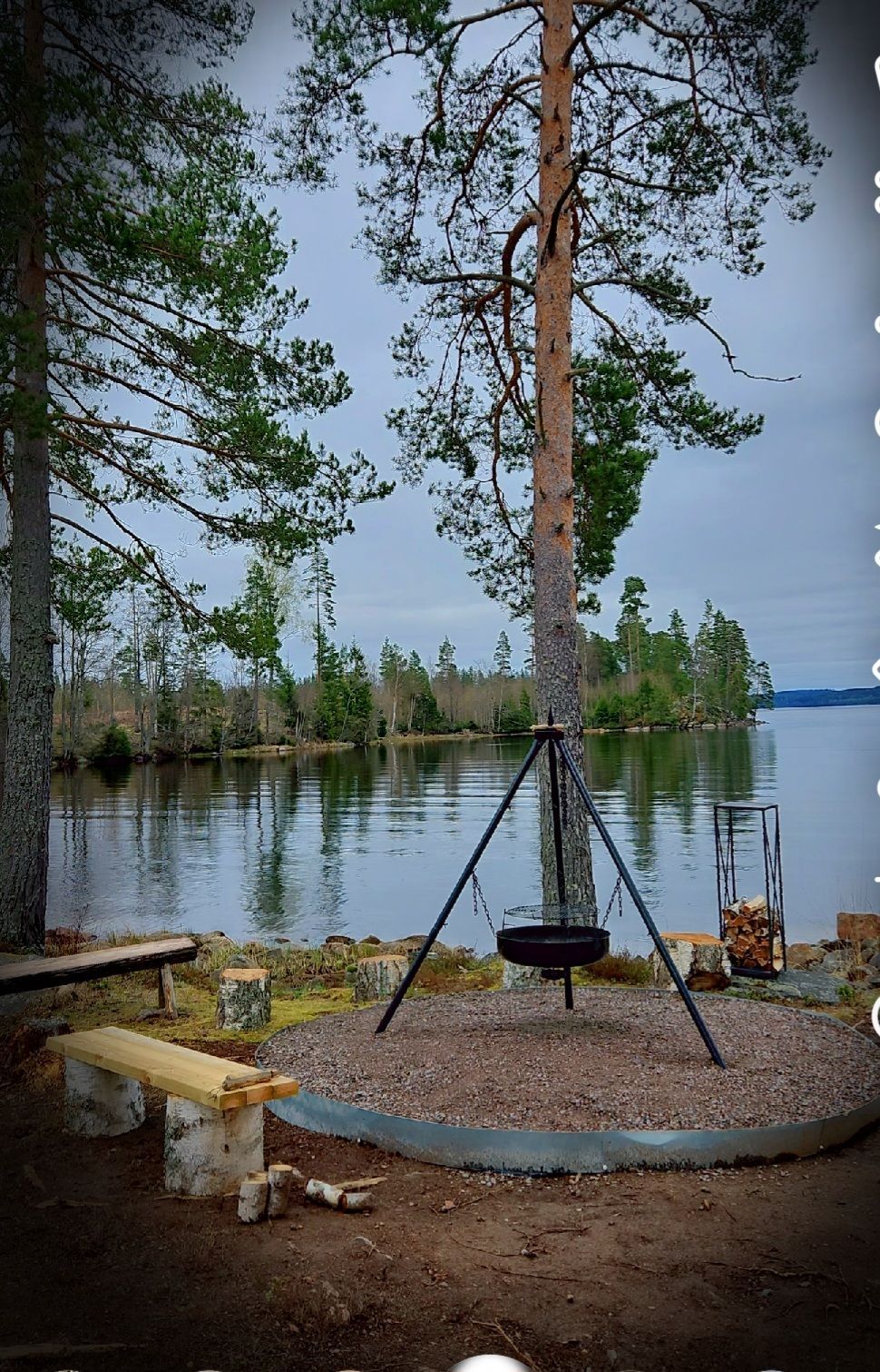 STUGA med  sjö, egen brygga och båt. – bild 18 av 24