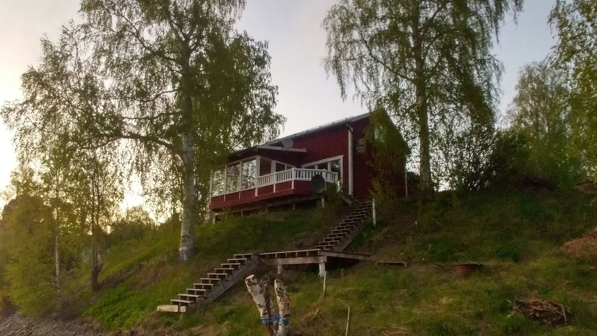 Hus vid Ångermanälvens strand – bild 14 av 14