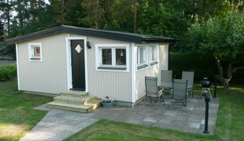 Hällevik - centralt belägen stuga