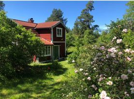 Ängslyckan Ljusterö. Secluded archipelago dream