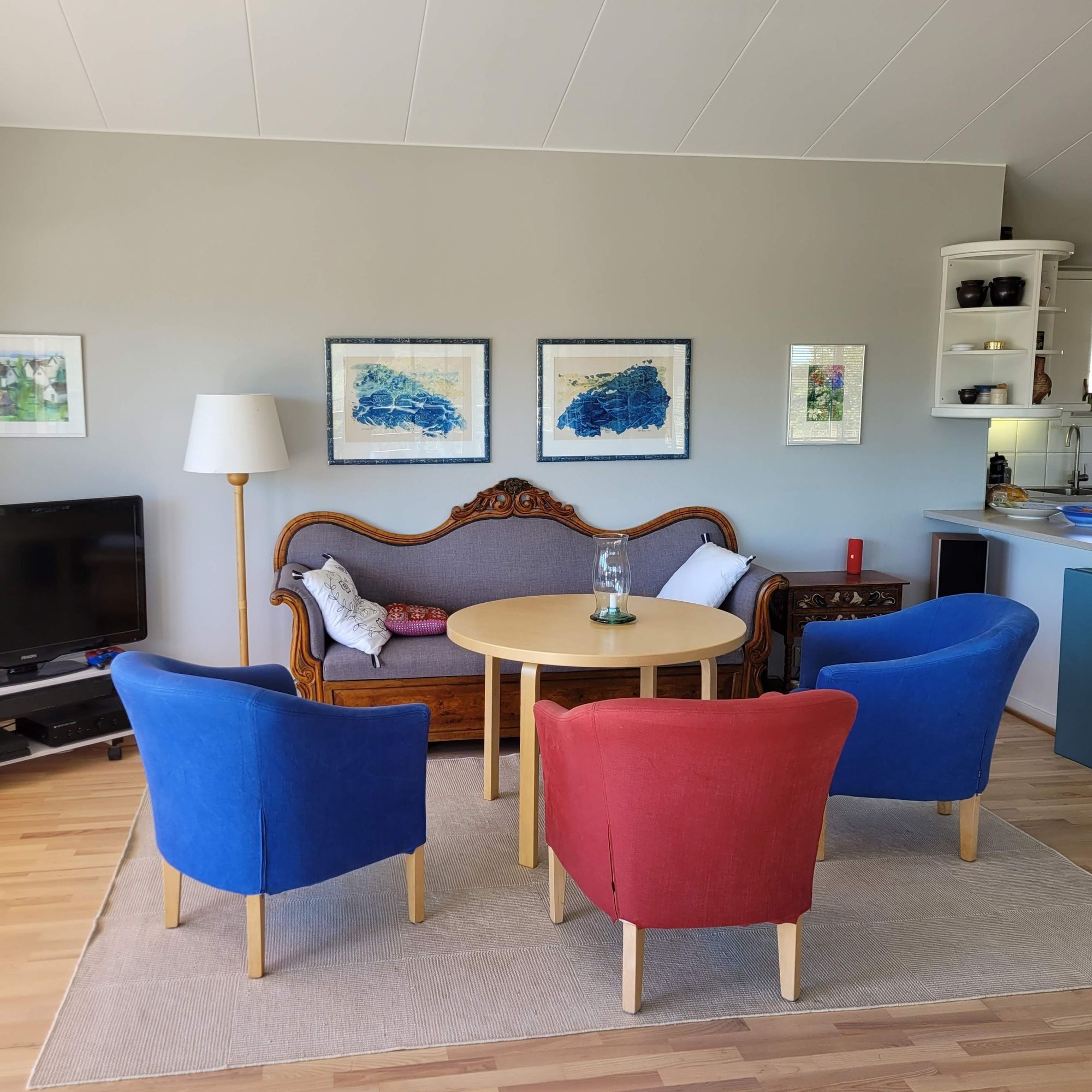 Fint hus nära havet i sommaridyll på Tjörn – bild 6 av 24
