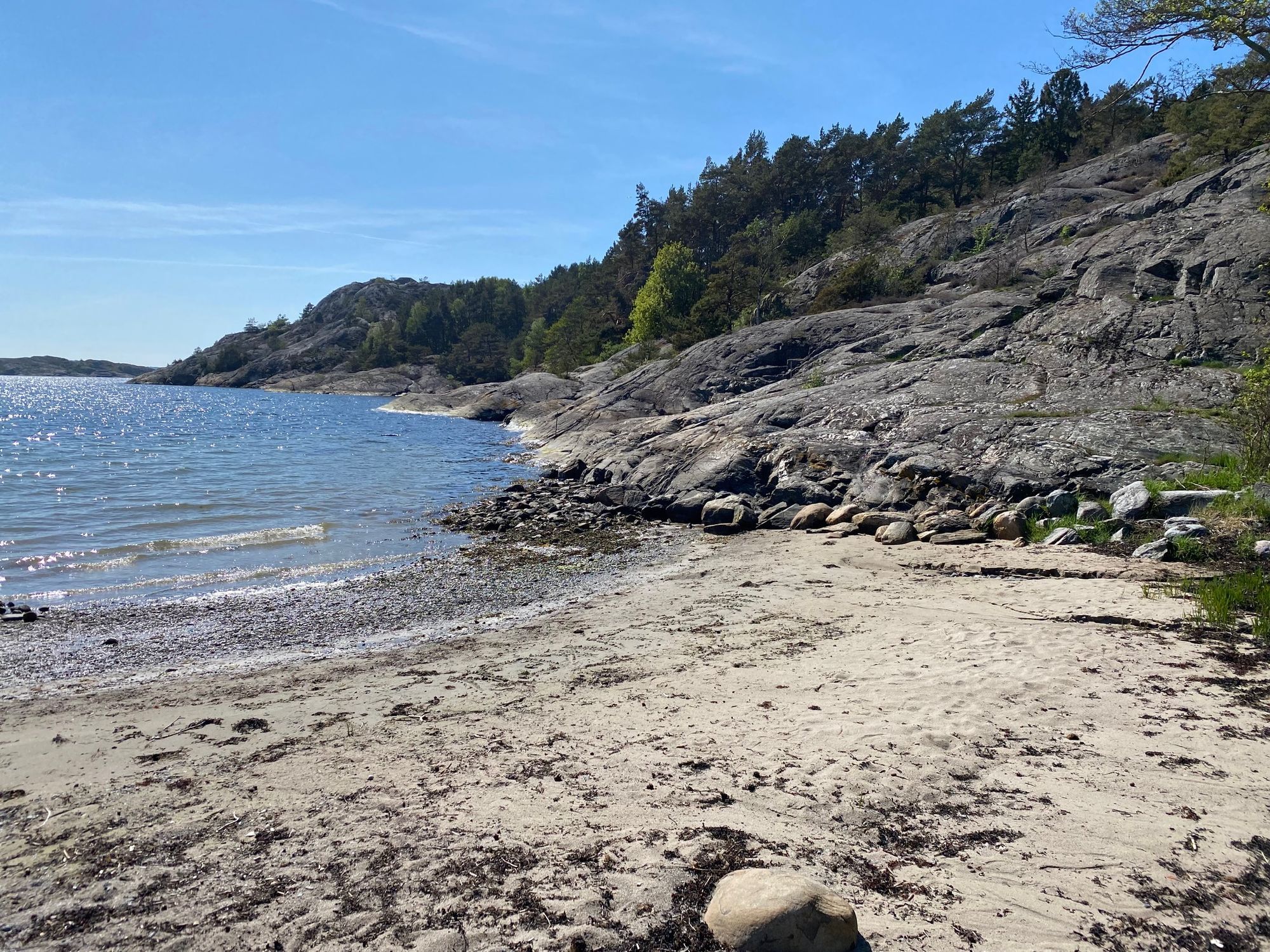 Havsnära lantligt hus på Tjörn – bild 13 av 14