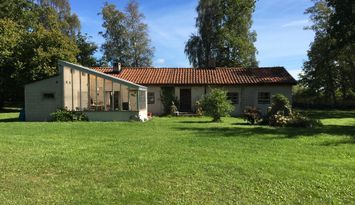 Sommarhus mellan Burgsvik och Hamra, Sudret