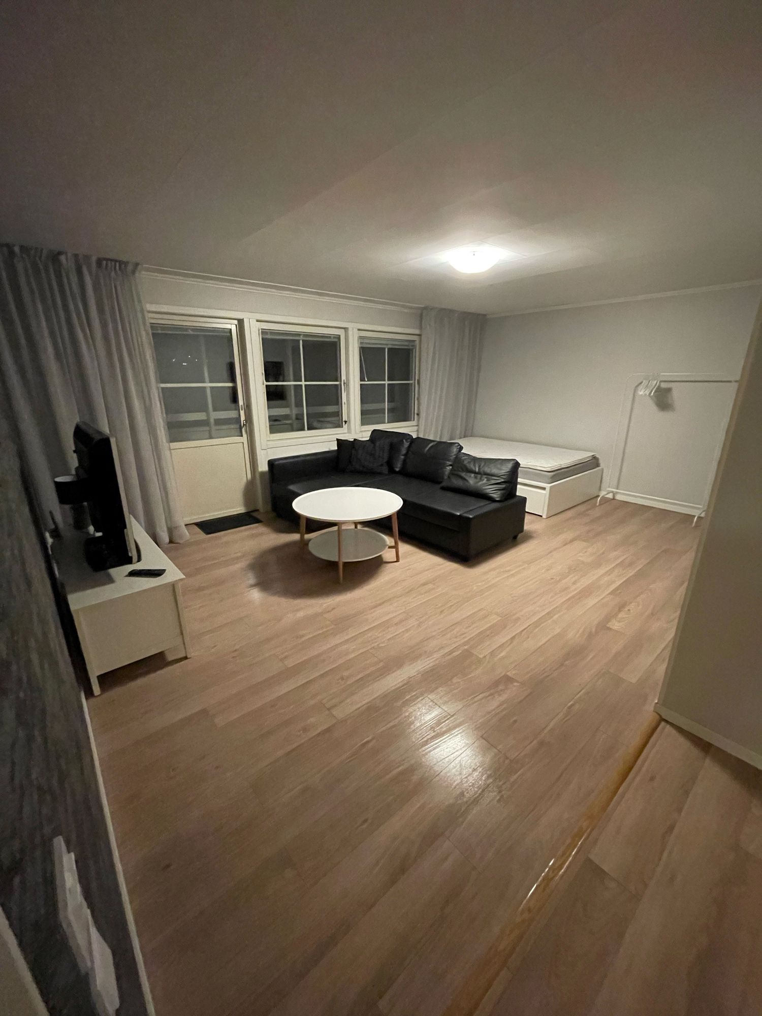 Nyrenoverat parhus nära H2GS – bild 8 av 8