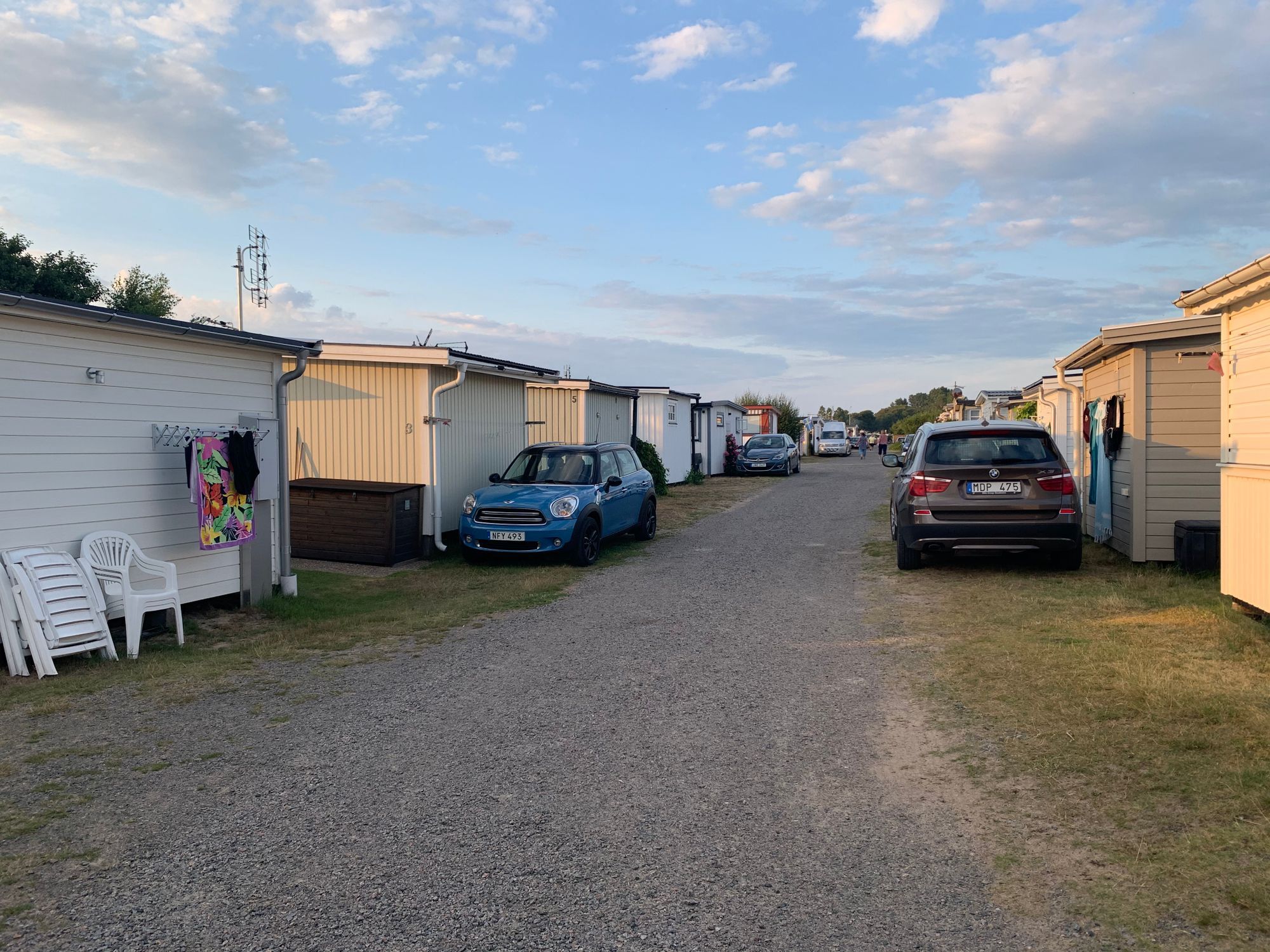 Nybyggd, mysig badstuga på Skrea strand – bild 9 av 11