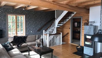 Mysig timmerstuga med kanonläge i Vemdalsskalet