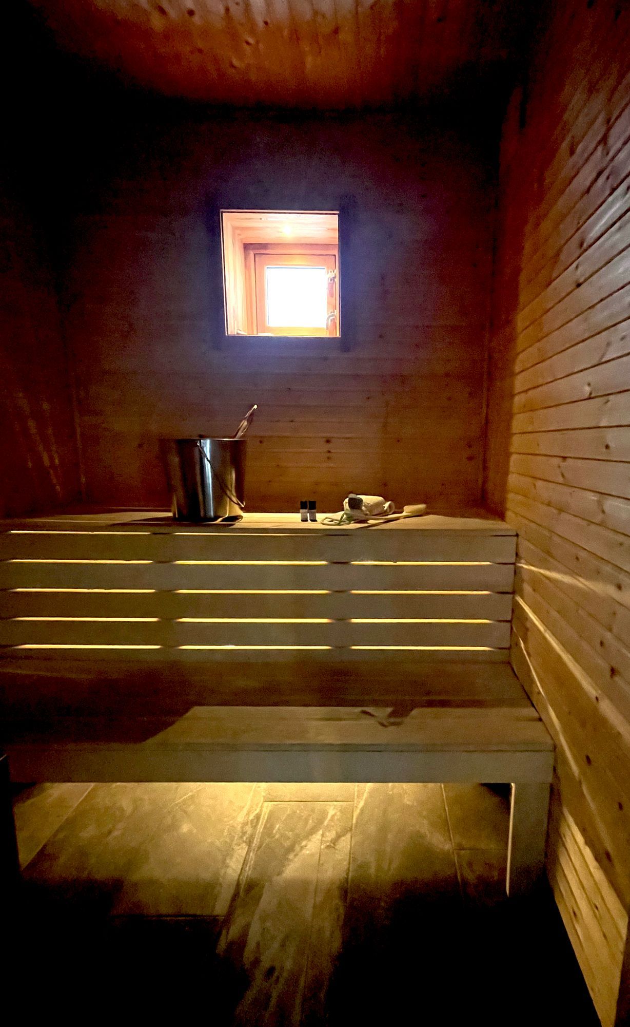 Fantastiskt hus med pool i världsarvet Höga Kusten – bild 16 av 24