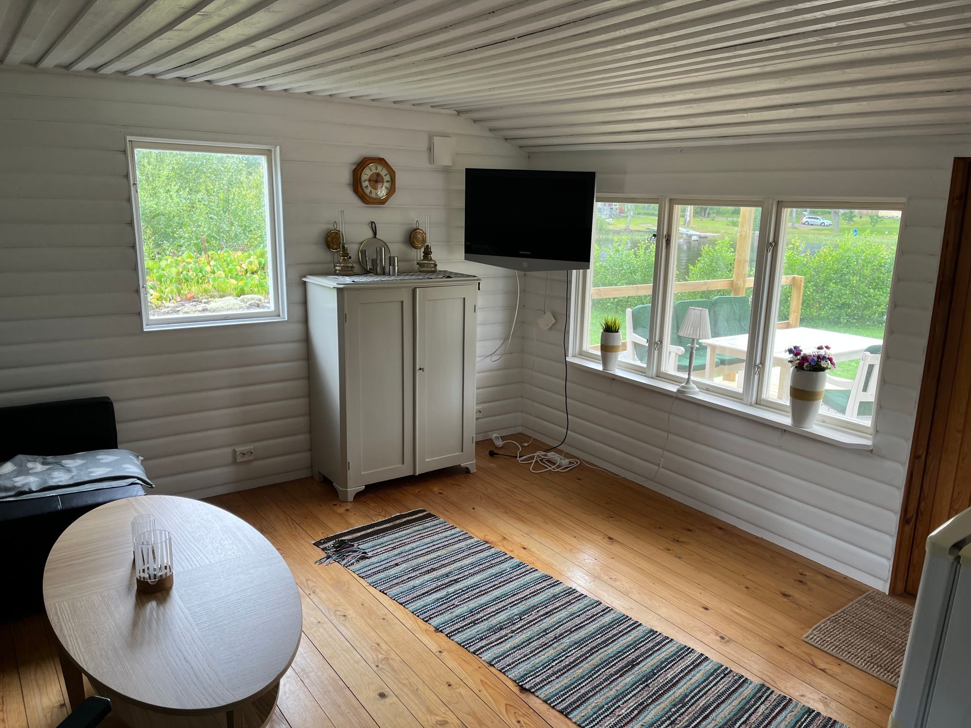 Stuga med sjötomt nära Hultsfred |SE05088 – bild 11 av 23
