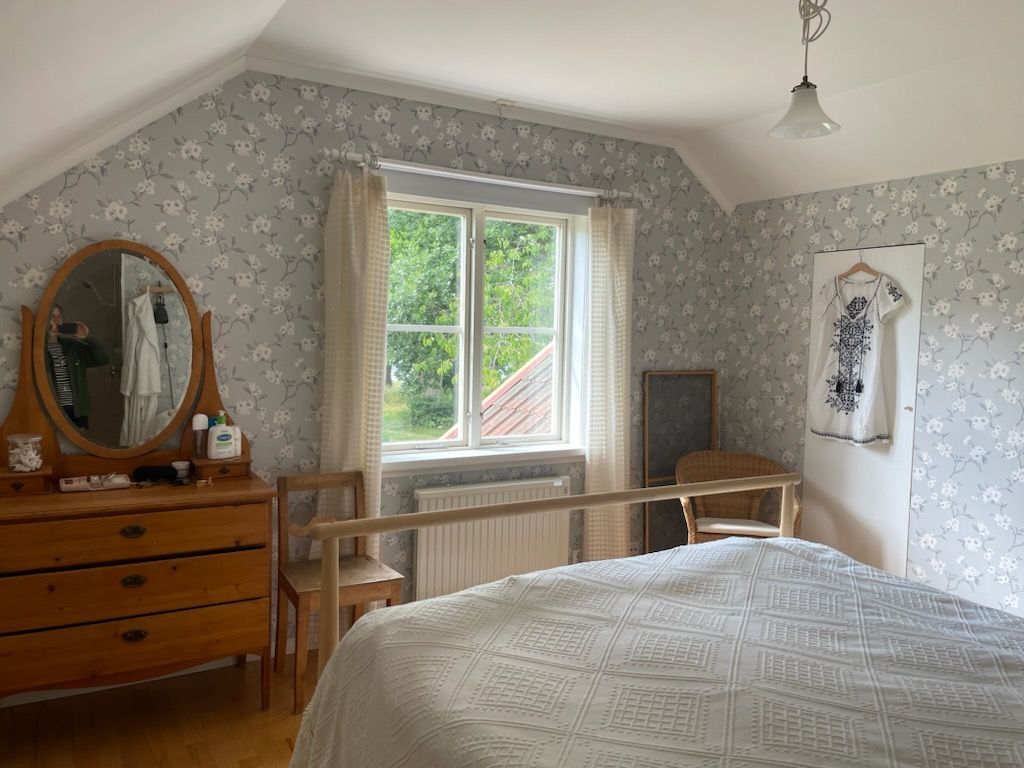 Rymligt hus i Stora Rör med utsikt över Kalmarsund – bild 18 av 24