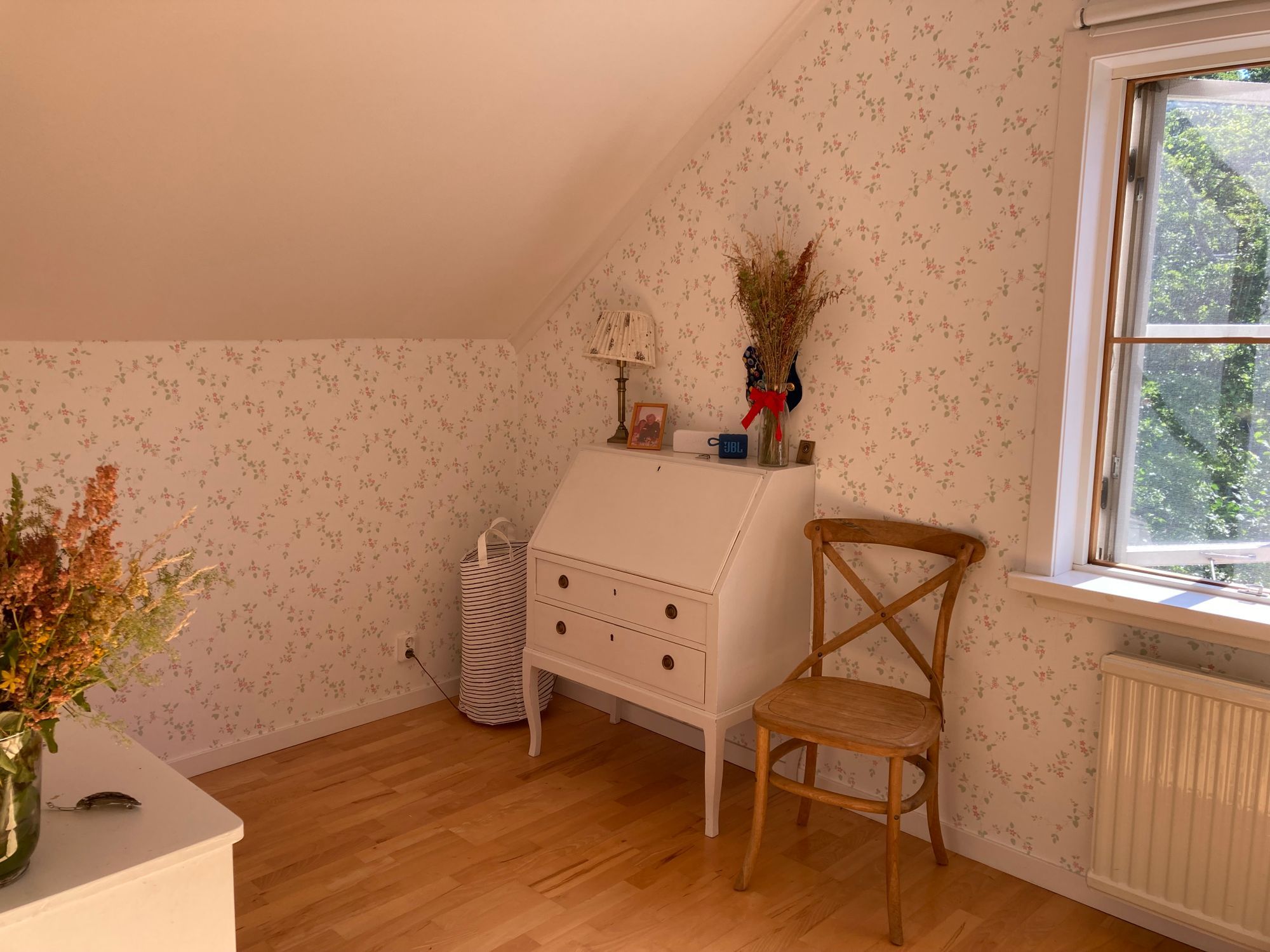 Rymligt hus i Stora Rör med utsikt över Kalmarsund – bild 22 av 24