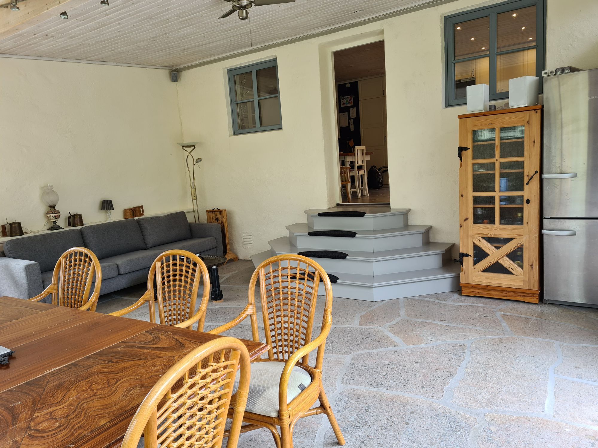 Stor modern villa på södra Gotland – bild 21 av 24