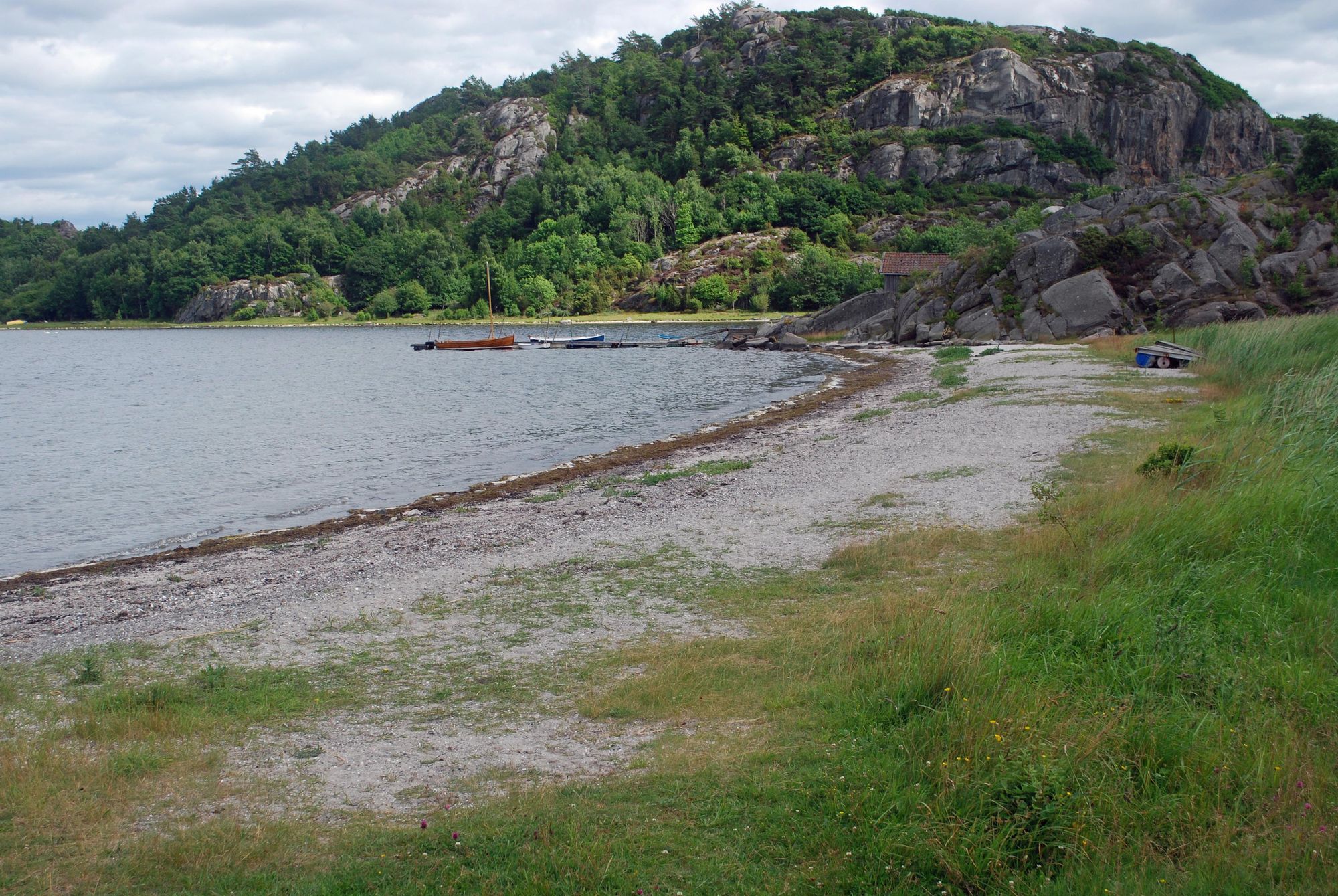 Strandnära stuga på Tjörn – bild 14 av 17