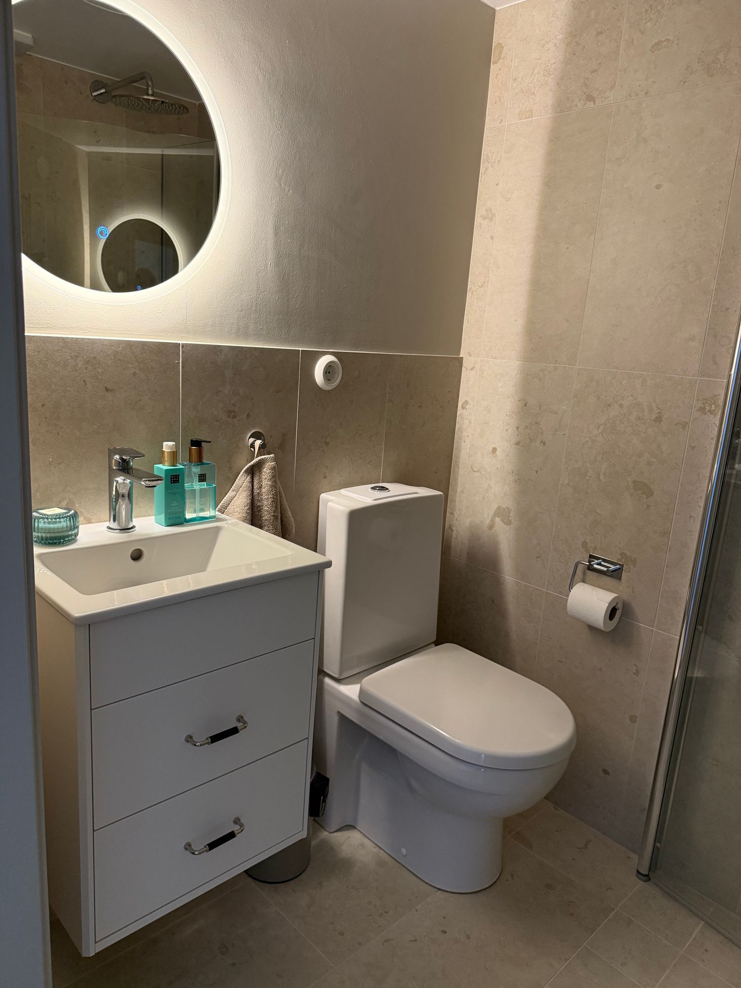 Enastående boende i Visby Innerstad – bild 10 av 24