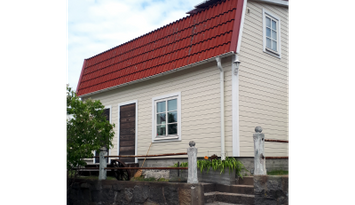 Nybyggd toppmodern stuga nära havet