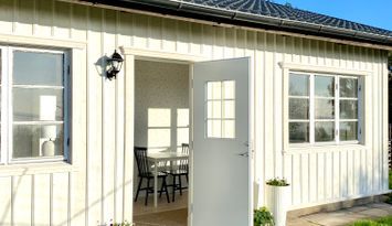 Panoramavy över Vättern- Stuga nära Gränna