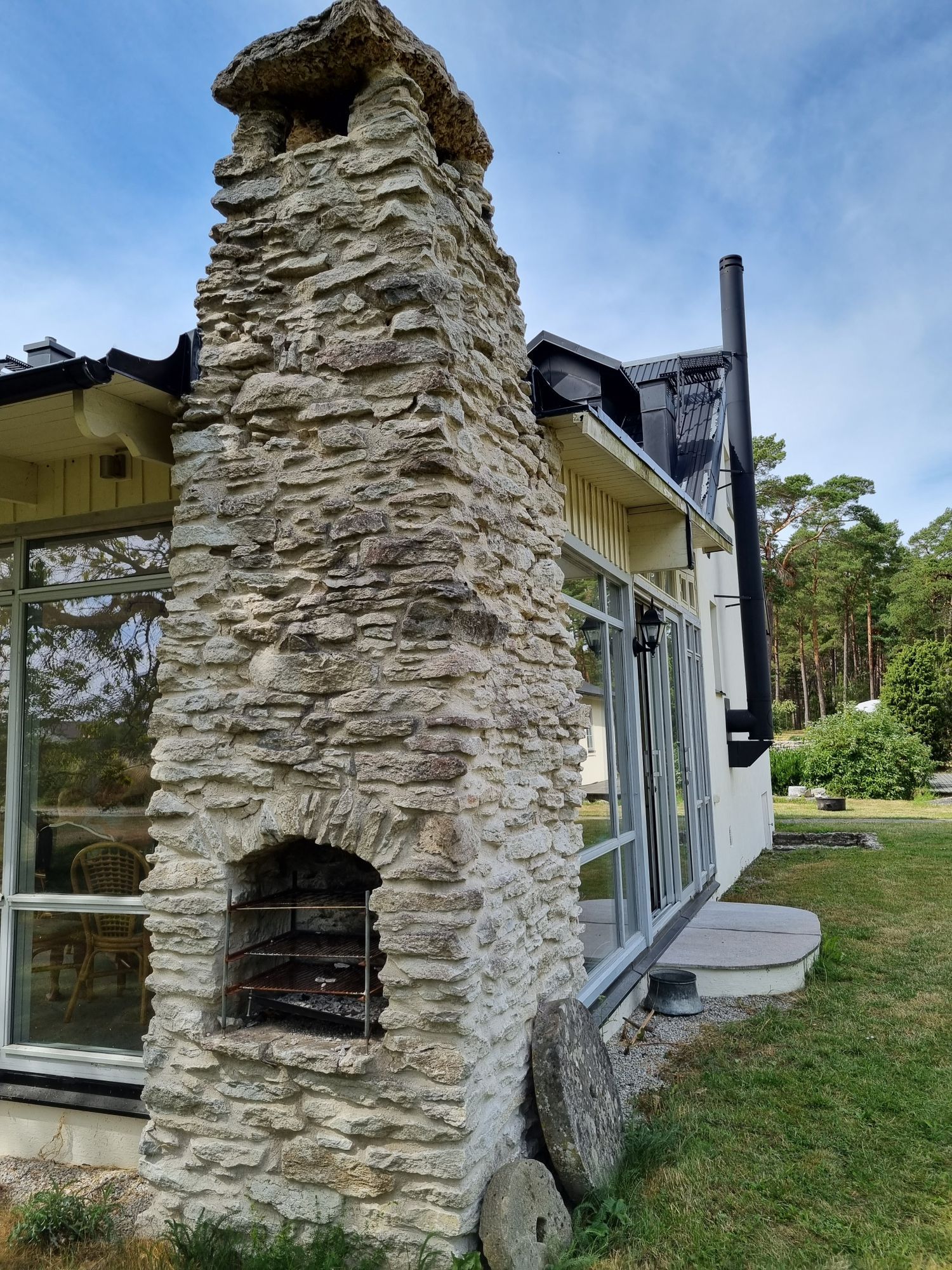 Stor modern villa på södra Gotland – bild 12 av 24