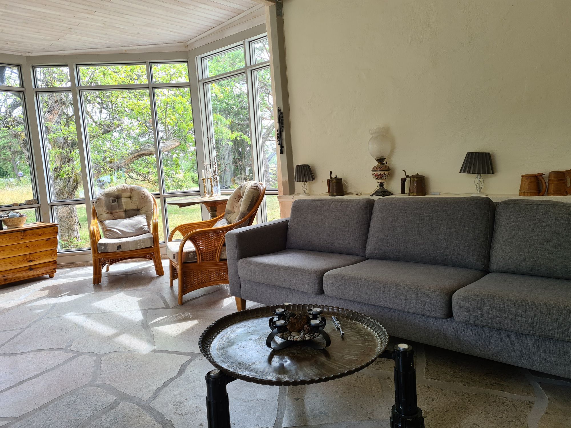 Stor modern villa på södra Gotland – bild 20 av 24