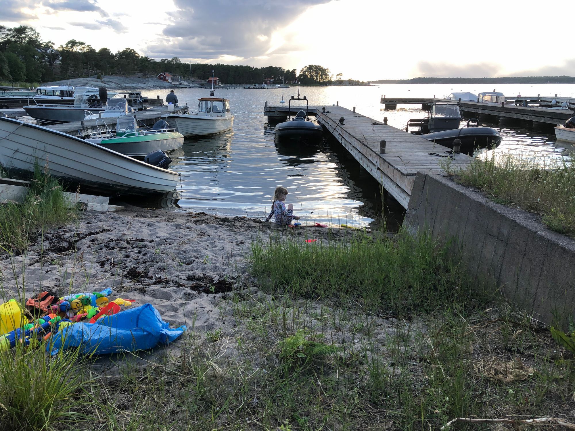 Sandhamn precis vid havet – bild 9 av 15