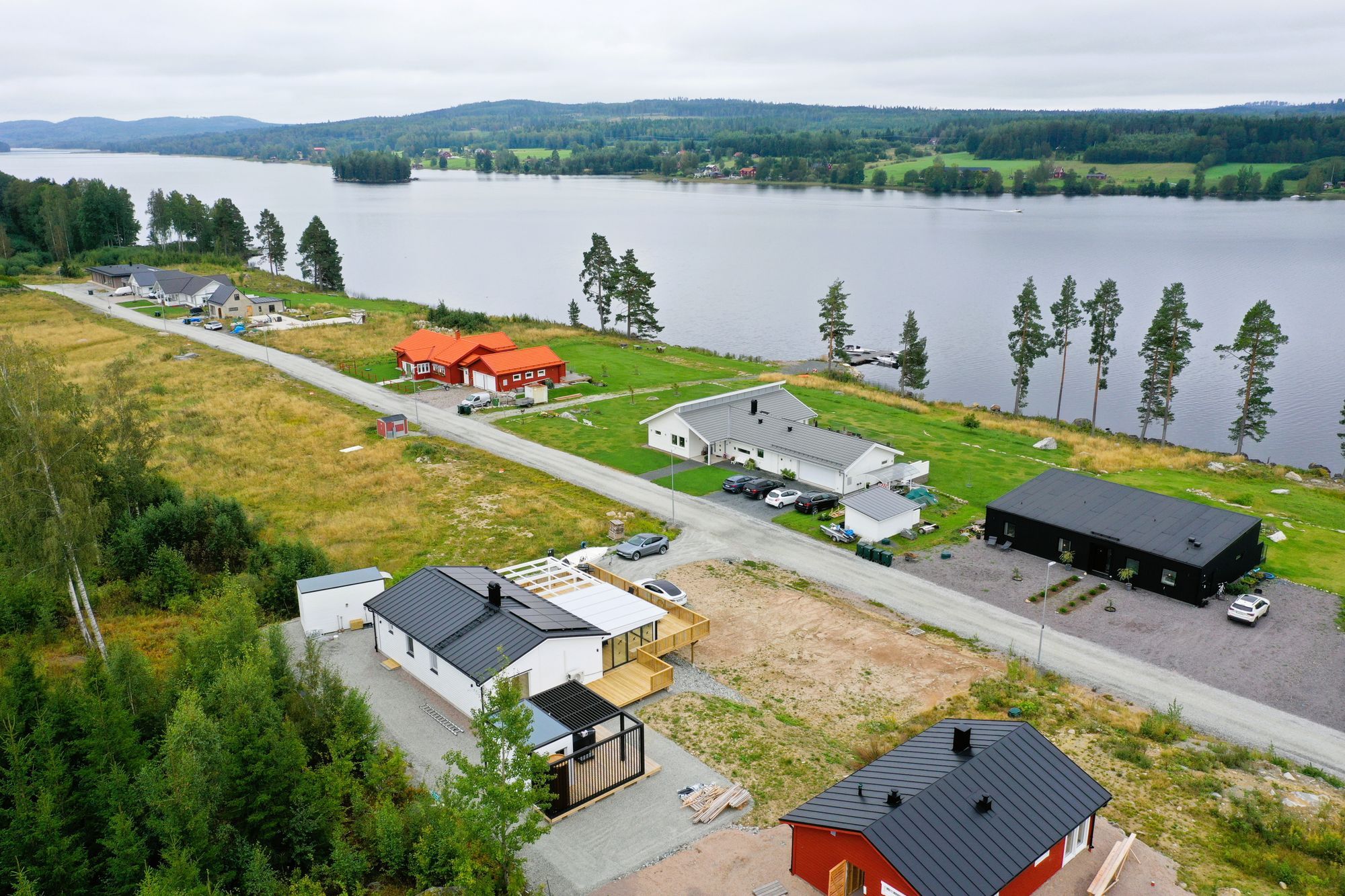 Modern Stuga med sjöutsikt, spa anläggning – bild 14 av 24