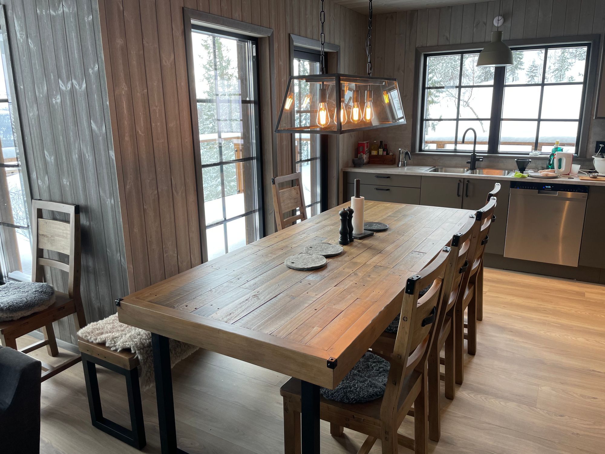 Fantastiskt läge mitt i Bydalens skidområde – bild 8 av 23