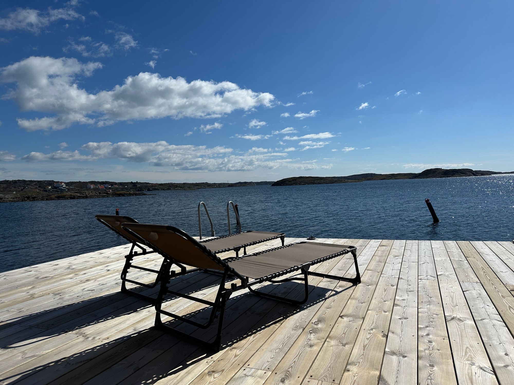 Bo vid havet med egen brygga – bild 5 av 20