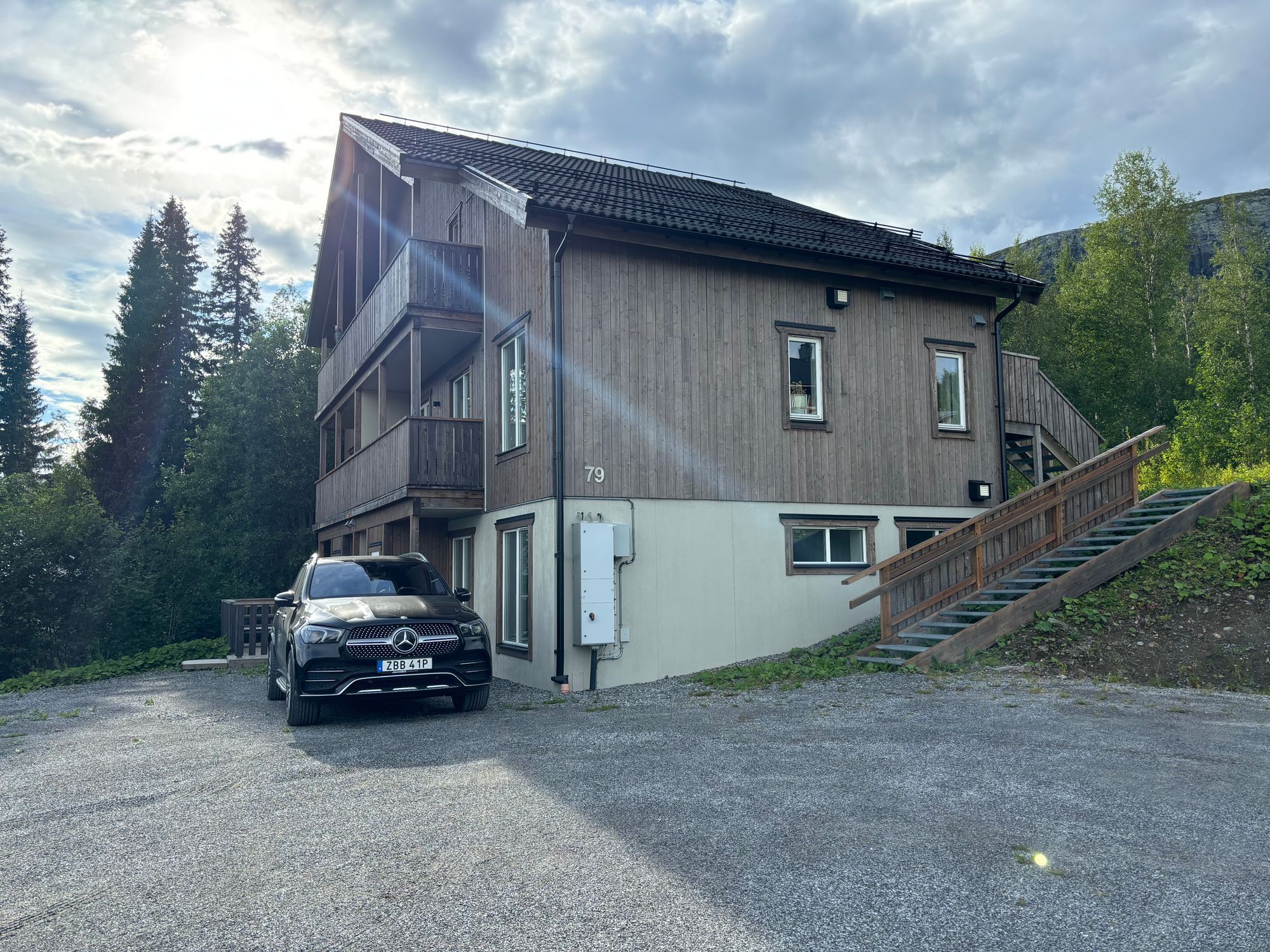 Modernt boende i Tegefjäll. 10-20 m från backen