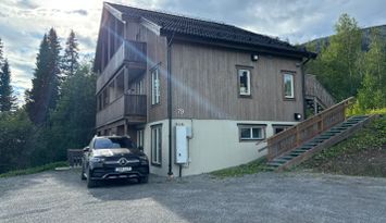 Modernt boende i Tegefjäll. 10-20 m från backen