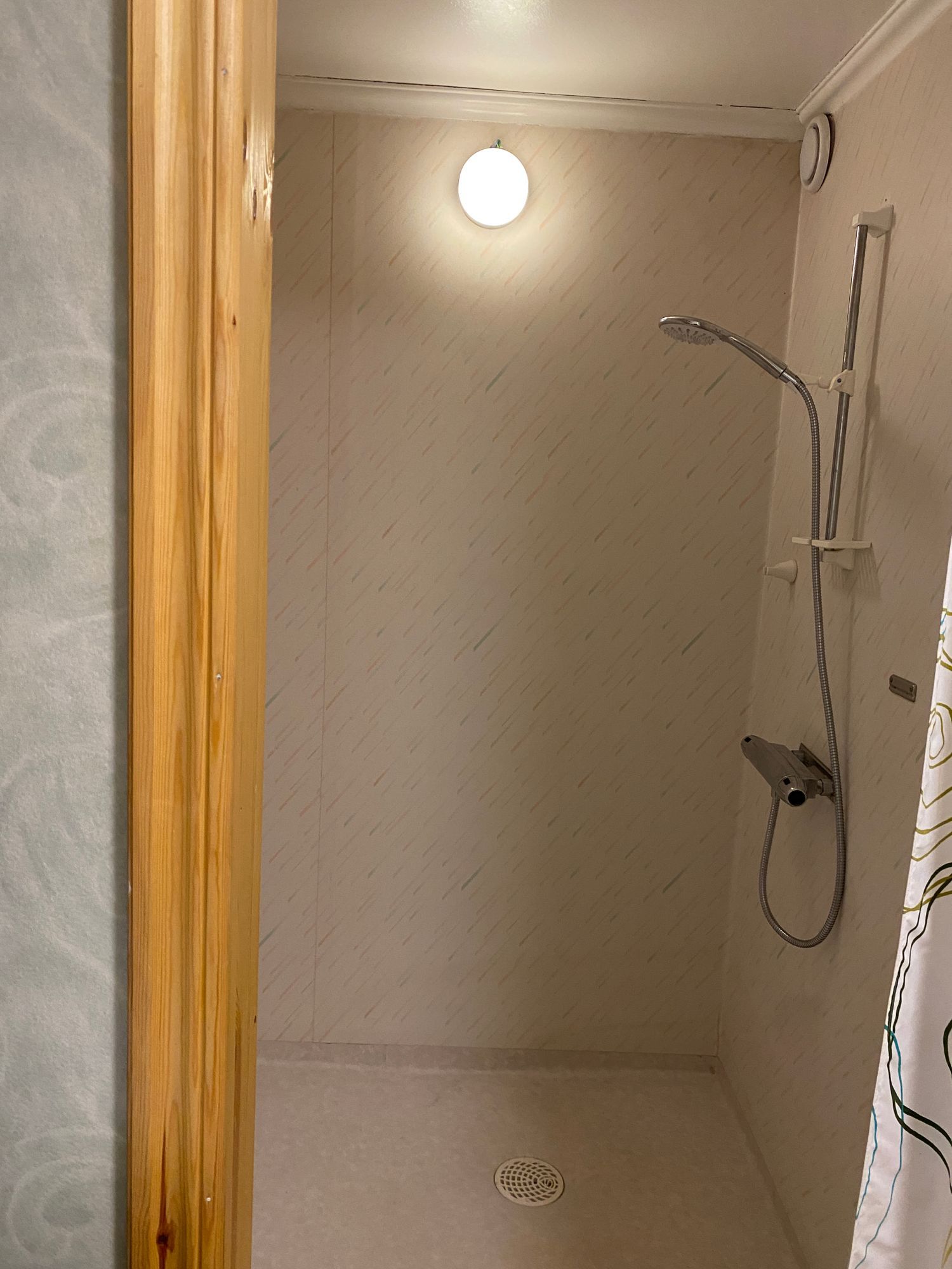 Skidnära fjällmys – perfekt för barn och familj! – bild 13 av 17