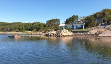 Stuga nära havet i Fjällbacka