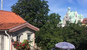 K-märkt hus i centrala Strömstad