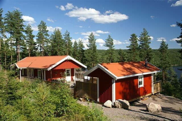 Modernt Fritidshus, utsikt över Sjö Östra Silen – bild 12 av 24