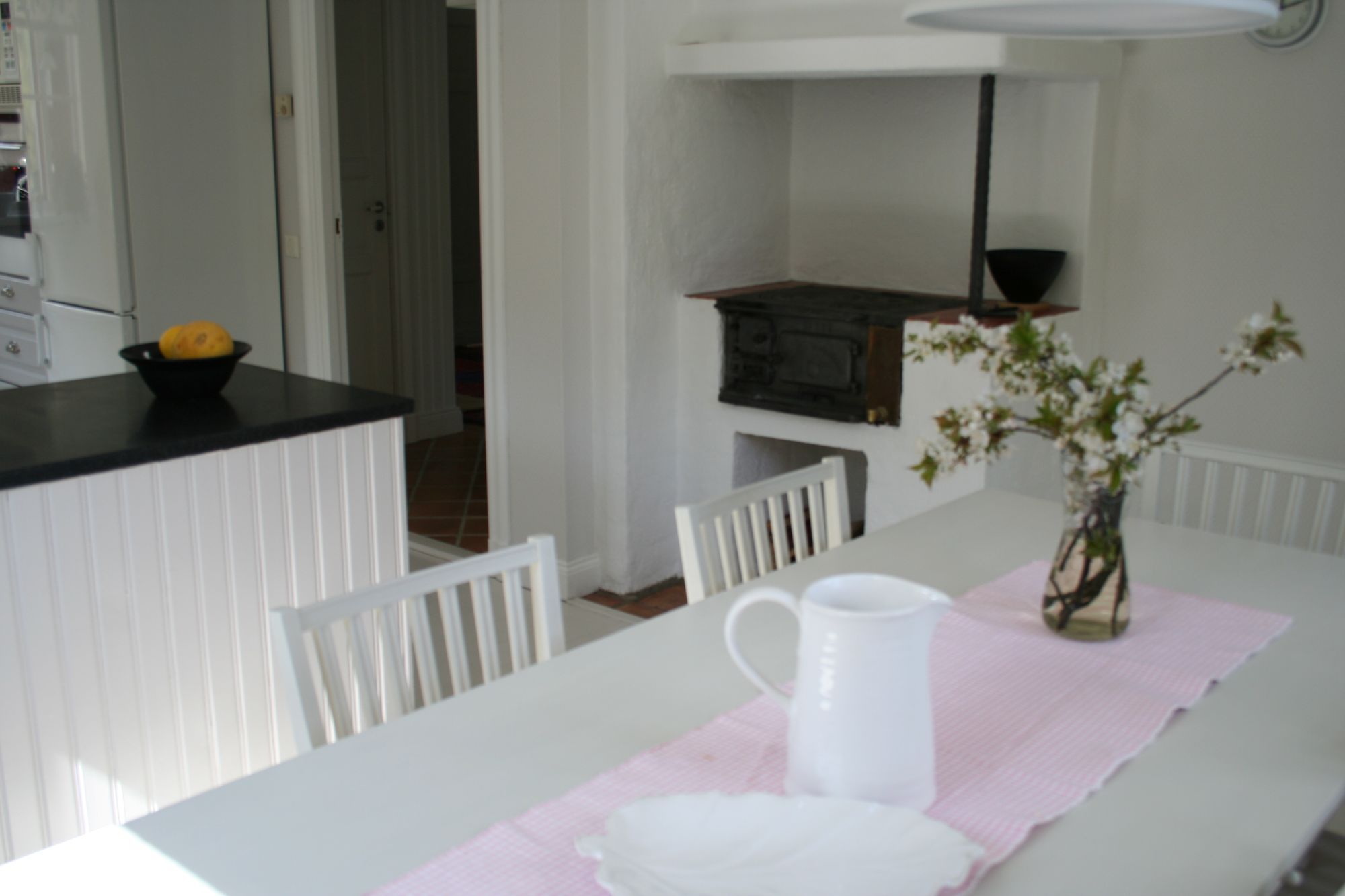 Unikt 1700-tals hus Drottningholm – bild 10 av 24