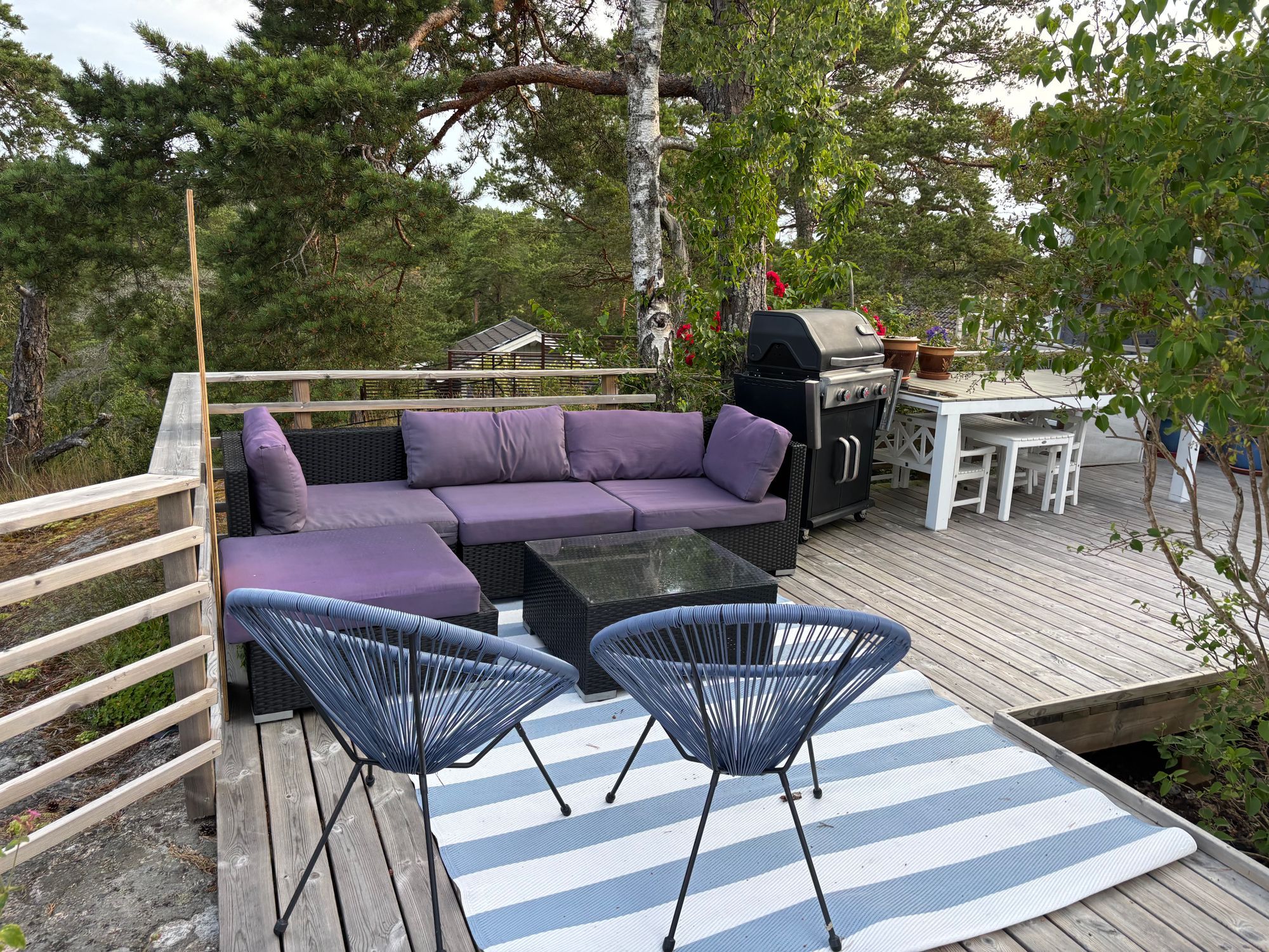 Idyllisk Skärgårdsvilla med milsvid havsutsikt – bild 2 av 11