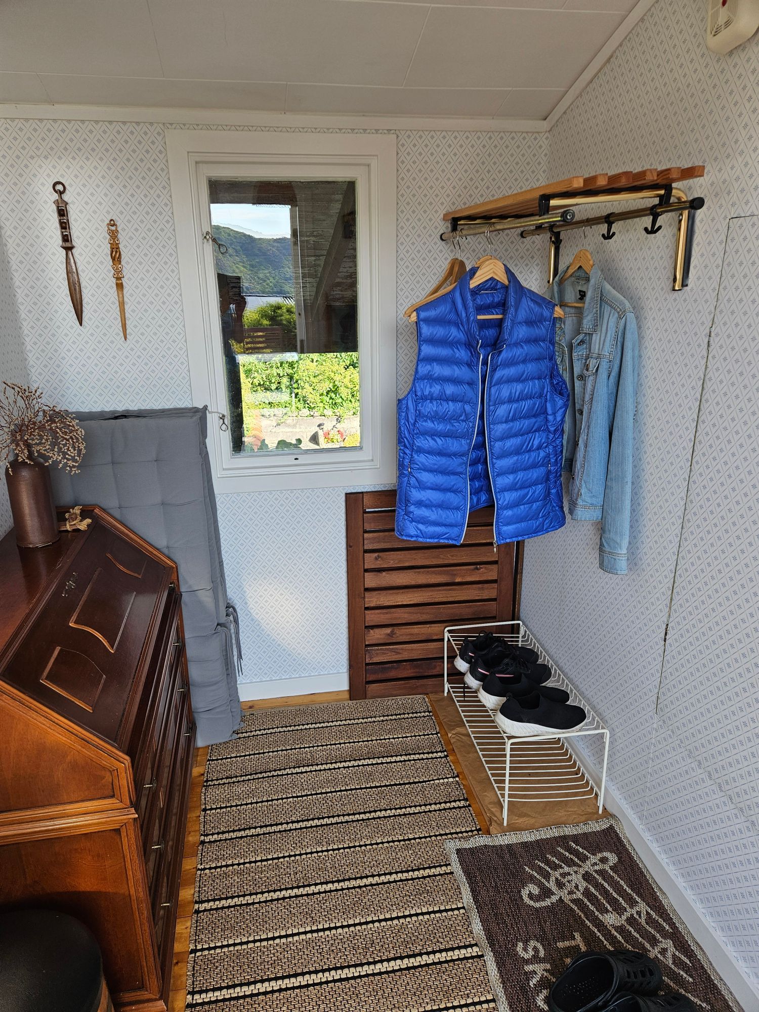 Stuga i Bohuslän med underbar havsutsikt – bild 14 av 22