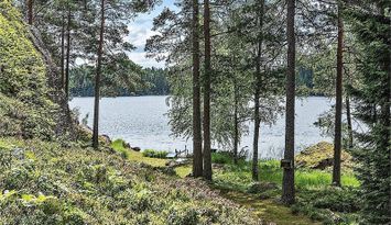 Idylliskt sjöläge mitt i naturen!
