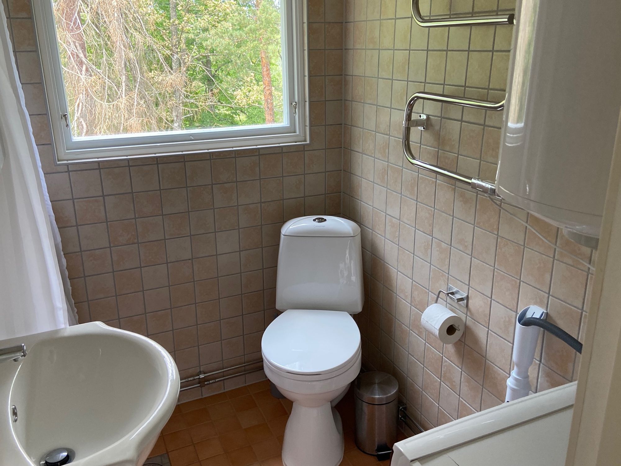 Sommarhus att trivas i – bild 7 av 9