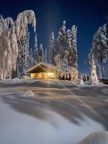 Timbered lodge by skiing track in snow proof Harsa