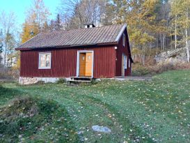 Cottage by forest and close to the lake