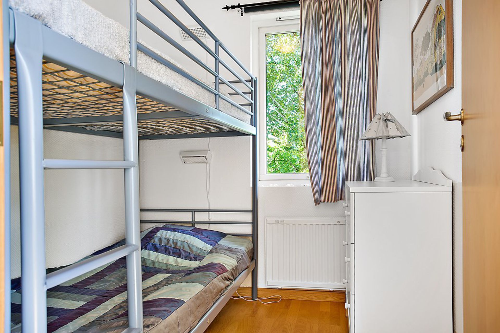 Modern stuga utanför Lysekil – bild 6 av 12