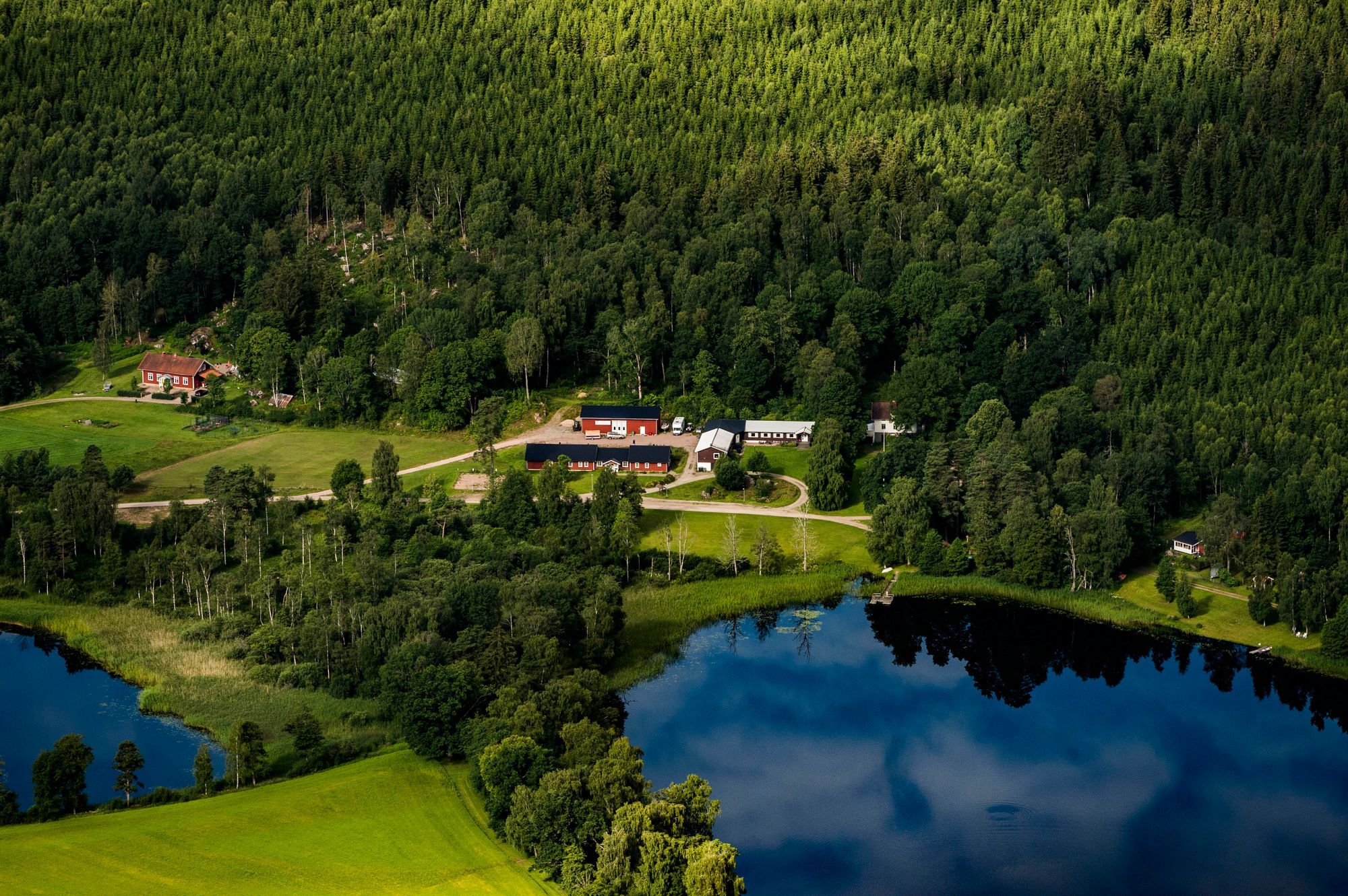 Boende med sjöutsikt och nära till skog och mark!