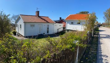 Modernt renoverad stuga på Västkusten, 350 meter f